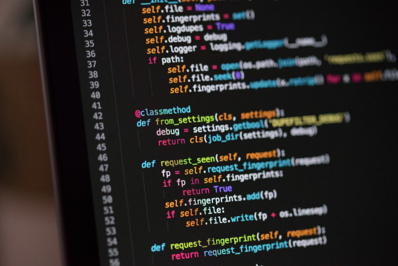 Feature Engineering: LabelEncoder sklearn example